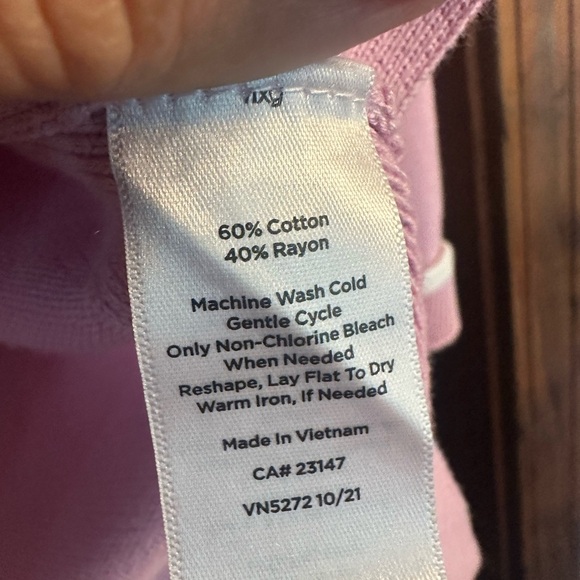 Elegant Pink Button-Up Cardigan - Picture 3 of 5